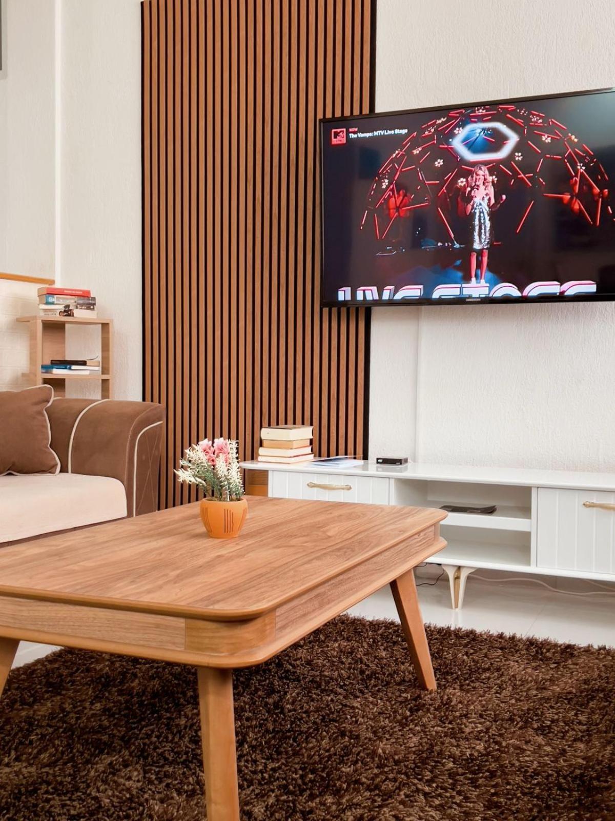 Cozy Corner Apartment Gjakova Luaran gambar