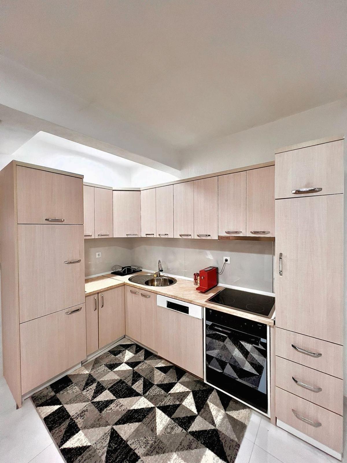Cozy Corner Apartment Gjakova Luaran gambar